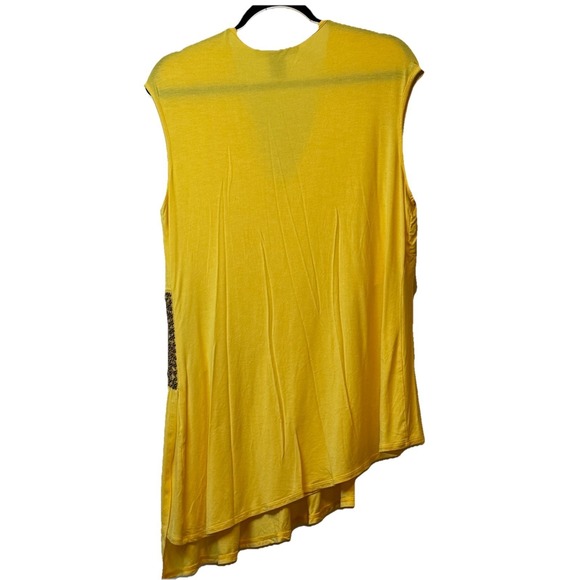 ✨Ashley Stewart Yellow Sleeveless Asymmetric Blouse Bead Accent Swoop Sz 14/16 - Picture 4 of 8